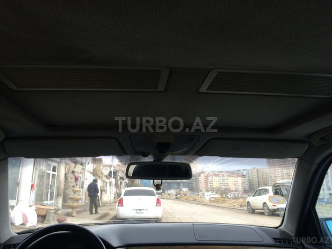 Mercedes E 240 1999, 330,000 km - 2.4 л - Bakı