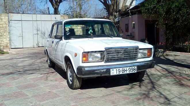 LADA (VAZ) 2107 2000, 330,000 km - 1.6 л - Füzuli