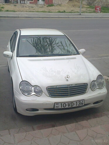 Mercedes C 200 2004, 255,000 km - 2.0 l - Bakı