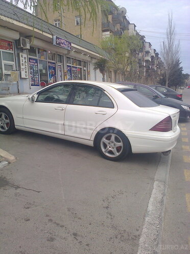 Mercedes C 200 2004, 255,000 km - 2.0 l - Bakı