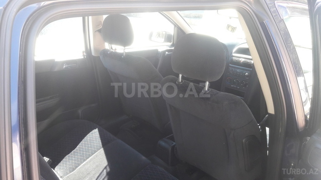 Opel Astra 2000, 200,000 km - 1.8 l - Sumqayıt