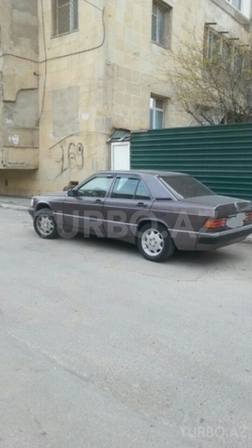 Mercedes 190 1992, 280,000 km - 1.8 l - Bakı