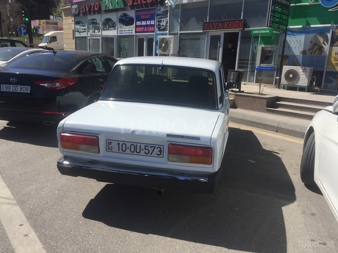 LADA (VAZ) 2107 2005, 100,000 km - 1.6 l - Bakı