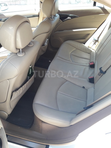 Mercedes E 350 2008, 168,000 km - 3.5 l - Bakı