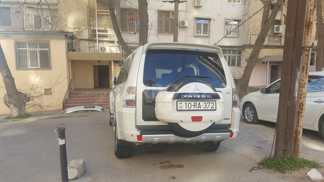 Mitsubishi Pajero 2012, 84,000 km - 3.5 л - Bakı