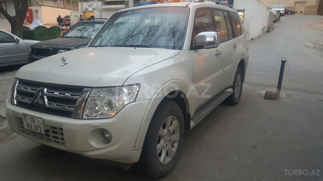 Mitsubishi Pajero 2012, 84,000 km - 3.5 л - Bakı