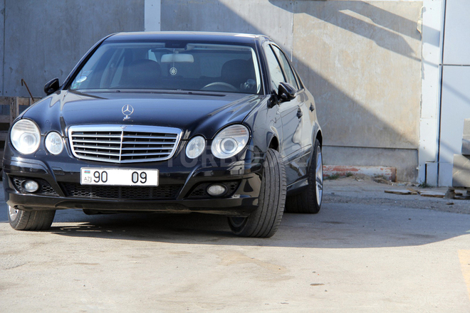 Mercedes E 220 2008, 213,000 km - 2.2 l - Bakı
