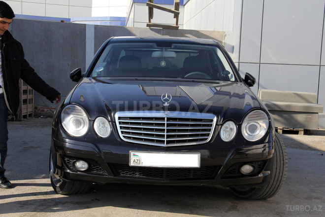 Mercedes E 220 2008, 213,000 km - 2.2 l - Bakı