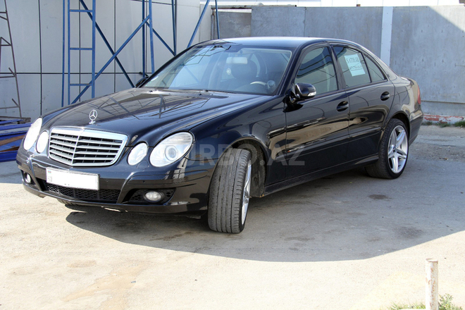 Mercedes E 220 2008, 213,000 km - 2.2 l - Bakı