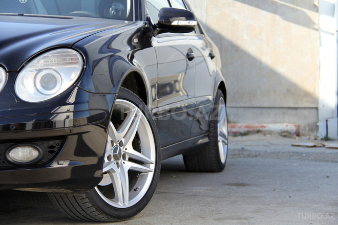 Mercedes E 220 2008, 213,000 km - 2.2 l - Bakı