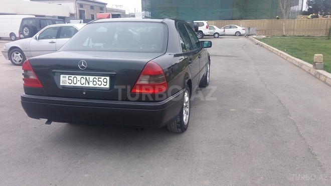 Mercedes C 180 1996, 242,000 km - 1.8 л - Bakı