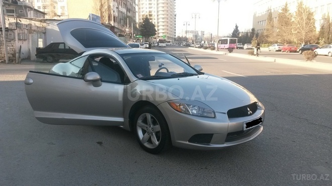Mitsubishi Eclipse 2008, 86,341 km - 2.4 l - Bakı