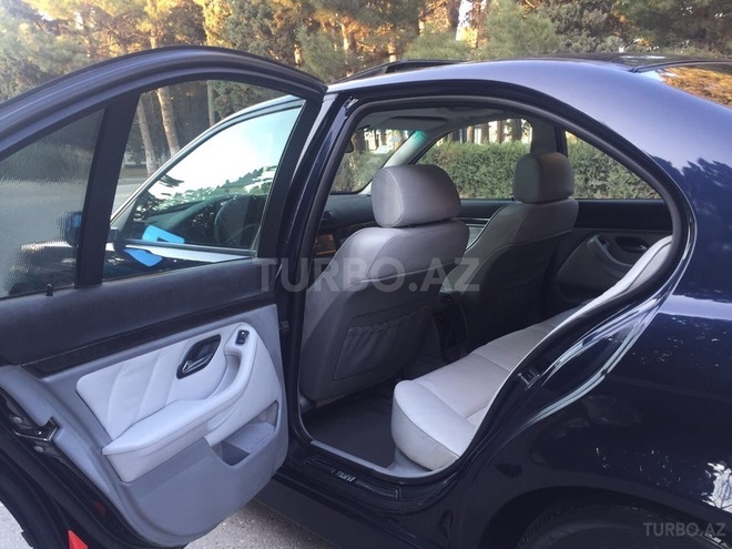 BMW 528 1999, 320,000 km - 2.8 l - Sumqayıt
