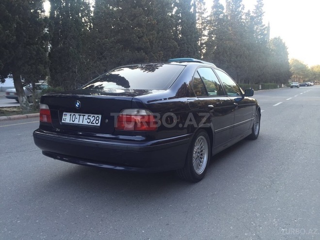BMW 528 1999, 320,000 km - 2.8 l - Sumqayıt