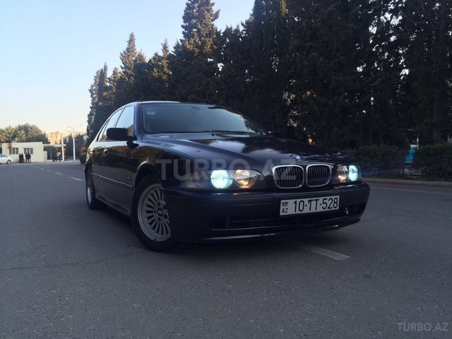 BMW 528 1999, 320,000 km - 2.8 l - Sumqayıt