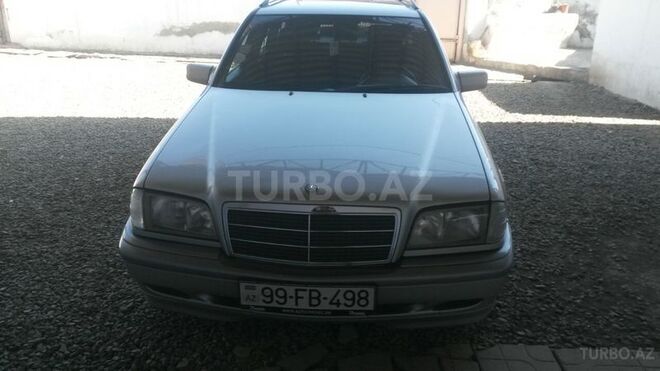 Mercedes C 180 1999, 228,000 km - 1.8 l - Gəncə