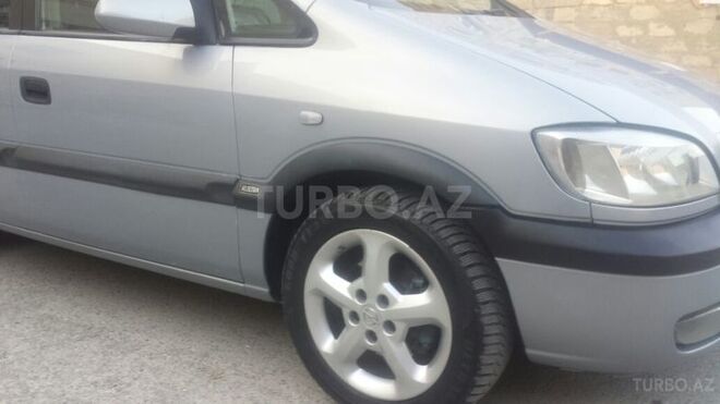 Opel Zafira 2001, 255,000 km - 2.2 l - Bakı