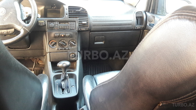 Opel Zafira 2001, 255,000 km - 2.2 l - Bakı