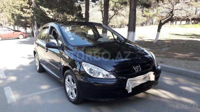 Peugeot 307 2004, 225,000 km - 2.0 l - Bakı