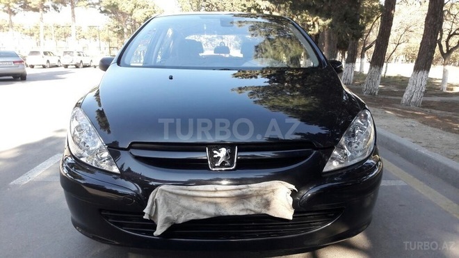 Peugeot 307 2004, 225,000 km - 2.0 l - Bakı