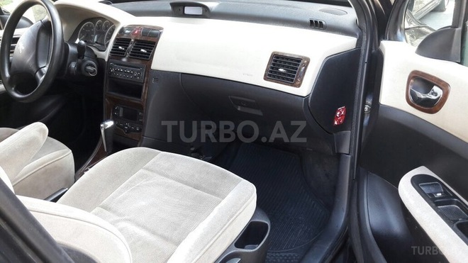Peugeot 307 2004, 225,000 km - 2.0 l - Bakı