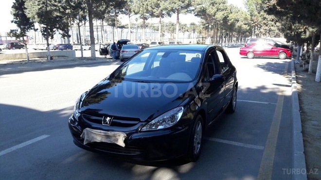 Peugeot 307 2004, 225,000 km - 2.0 l - Bakı