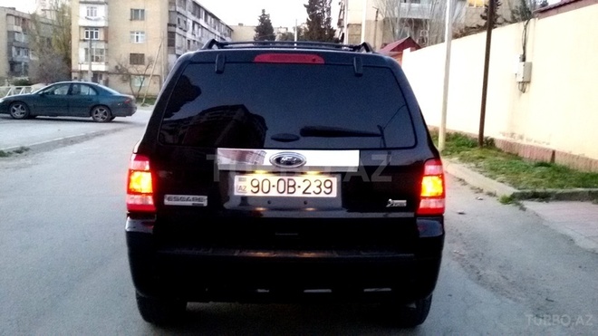Ford Escape 2011, 35,401 km - 3.0 l - Bakı