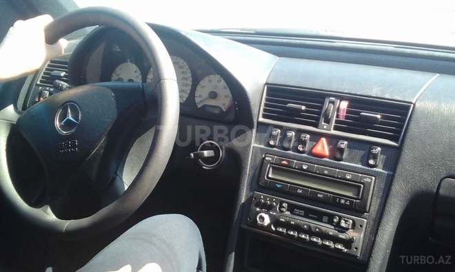 Mercedes C 240 2004, 239,655 km - 2.4 l - Xırdalan