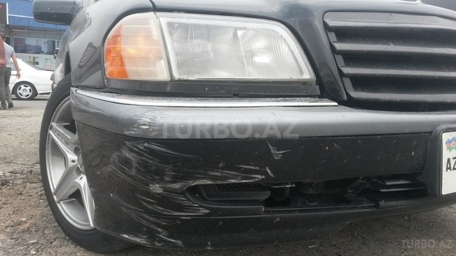 Mercedes C 230 1997, 450,000 km - 2.3 l - Bakı
