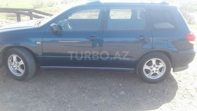 Mitsubishi Airtrek 2003, 207,000 km - 2.0 l - Biləsuvar