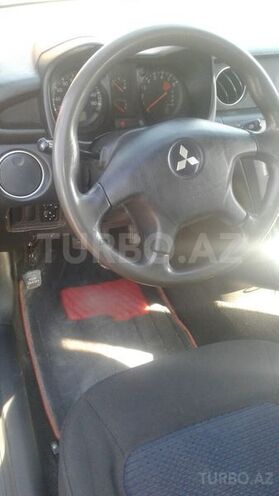 Mitsubishi Airtrek 2003, 207,000 km - 2.0 l - Biləsuvar