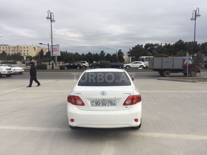 Toyota Corolla 2008, 143,256 km - 1.6 л - Sumqayıt