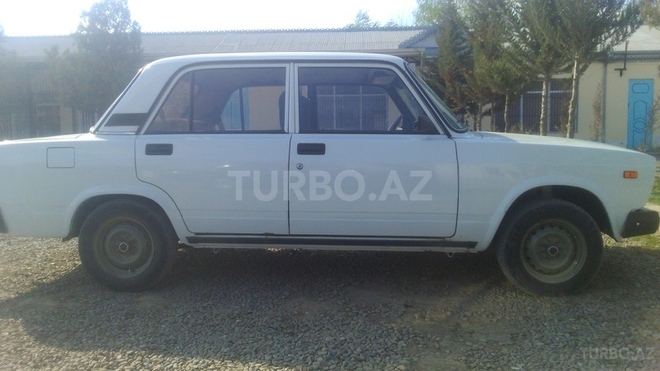 LADA (VAZ) 2107 2009, 94,000 km - 1.6 l - Sabirabad