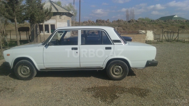 LADA (VAZ) 2107 2009, 94,000 km - 1.6 l - Sabirabad