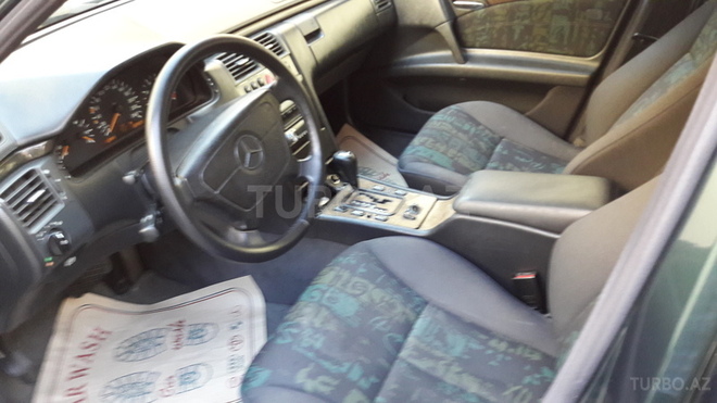 Mercedes E 240 1998, 250,000 km - 2.4 л - Bakı