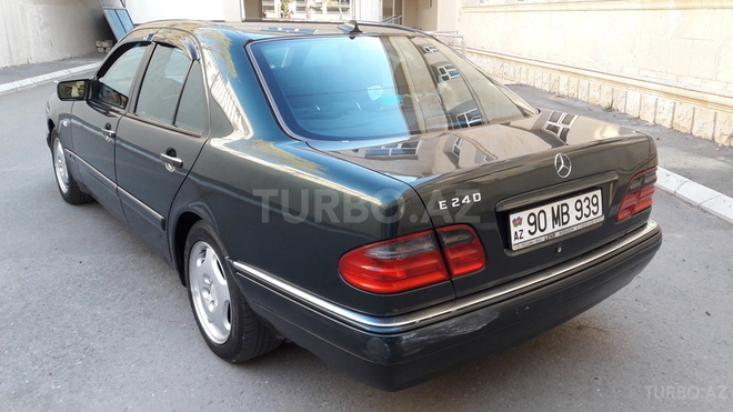 Mercedes E 240 1998, 250,000 km - 2.4 л - Bakı