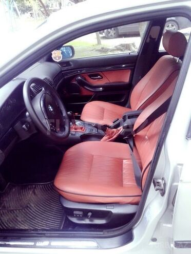 BMW 525 1999, 245,000 km - 2.5 l - Bakı