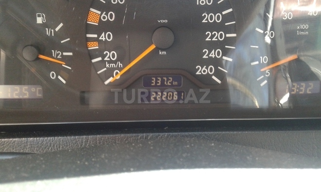 Mercedes C 240 1999, 222,061 km - 2.4 л - Bakı