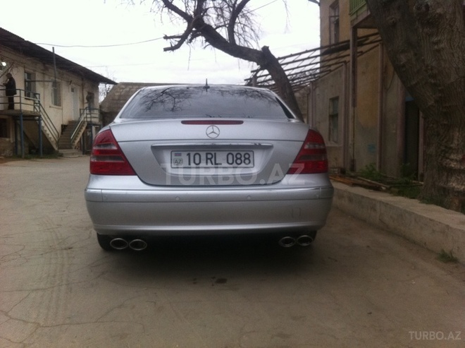 Mercedes E 320 2002, 300,000 km - 3.2 л - Bakı