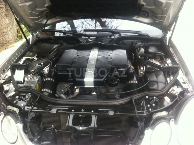 Mercedes E 320 2002, 300,000 km - 3.2 л - Bakı
