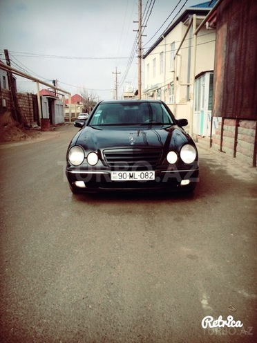 Mercedes E 270 1999, 250,000 km - 2.7 l - Bakı