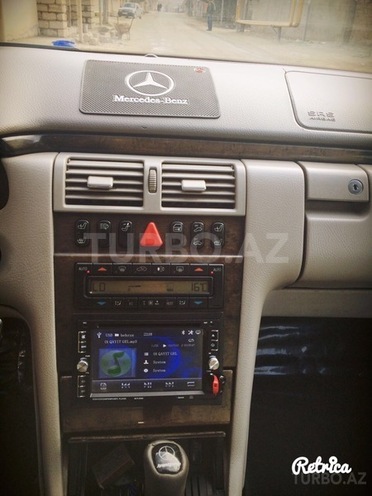 Mercedes E 270 1999, 250,000 km - 2.7 l - Bakı