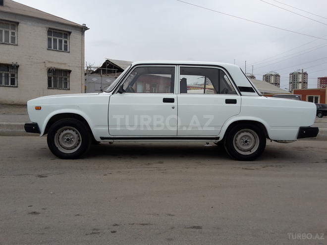 LADA (VAZ) 2107 2009, 44,800 km - 1.6 л - Gəncə