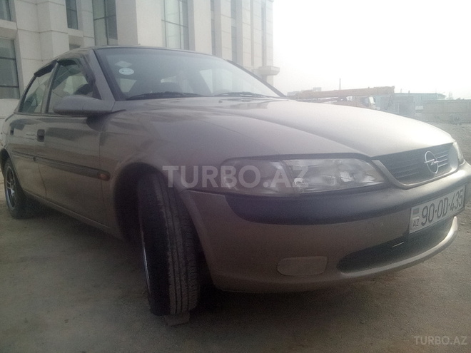Opel Vectra 1997, 450,000 km - 1.8 л - Bakı