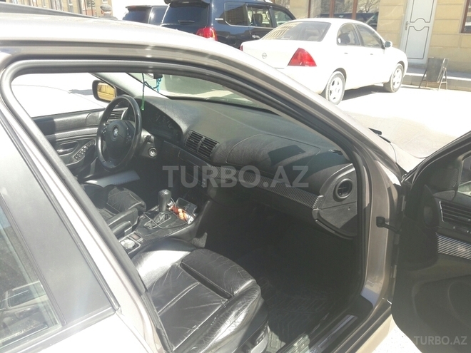BMW 535 2000, 120,000 km - 3.5 л - Sumqayıt