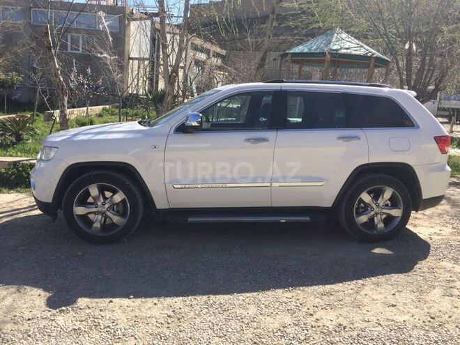 Jeep Grand Cherokee 2012, 90,000 km - 3.6 l - Bakı