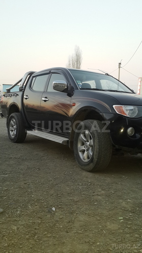 Mitsubishi L200 2007, 149,000 km - 2.5 l - Xaçmaz