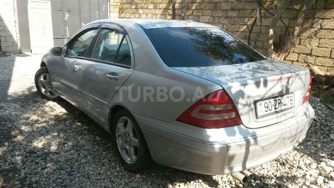 Mercedes C 200 2003, 187,000 km - 0.2 л - Sumqayıt