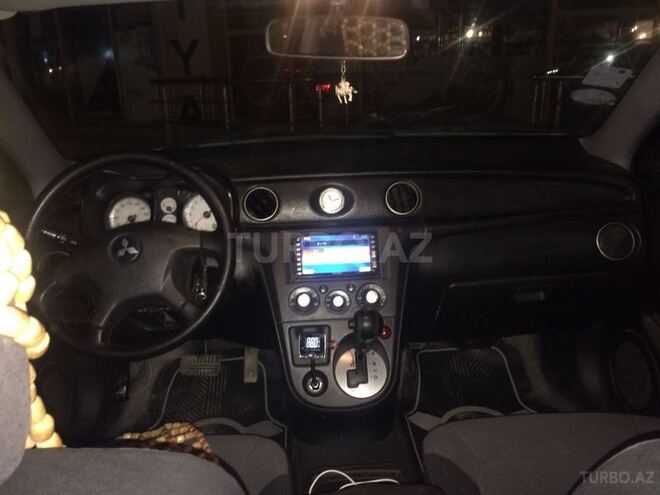 Mitsubishi Outlander 2004, 10,000 km - 2.4 л - Bakı