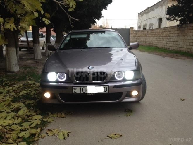 BMW 535 2000, 120,000 km - 3.5 л - Sumqayıt